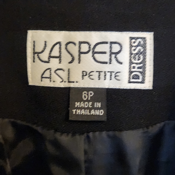 Kasper Elegant Black Long Sleeve Dress with Textured Trim - Picture 3 of 6